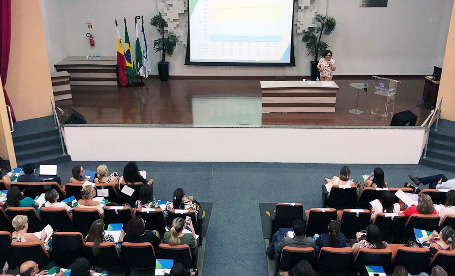 Depois de Cascavel e Ibiporã, Maringá sediou nesta sexta-feira (22) o terceiro evento macrorregional de qualificação da atenção materno-infantil promovido pela Secretaria de Estado da Saúde