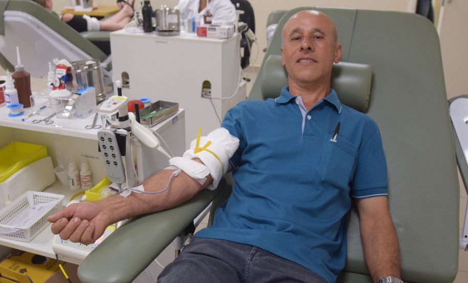 A Secretaria de Estado da Saúde celebra nesta segunda-feira (25) o Dia Nacional do Doador de Sangue ressaltando a importância deste ato de amor e solidariedade.

O Hemepar é o órgão responsável no Paraná pela coleta, armazenamento, processamento, transfusão e distribuição de sangue para 385 hospitais públicos, privados e filantrópicos, além de atender 92,8% de leitos SUS no Estado. FOTO: Divulgação/SESA