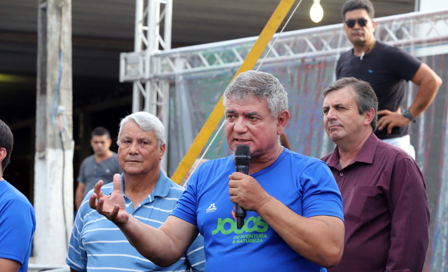 Aventura e Natureza, em Ribeirão Claro. Participaram: prefeito de Ribeirão Claro, Mario Augusto Pereira; diretor superintendente de Espotes, Hélio Wirbiski; diretor presidente do ITCG, Mozarte de Quadros Junior;   entre outros.Ribeirão Claro, 23-11-19.Foto: Arnaldo Alves / AEN.