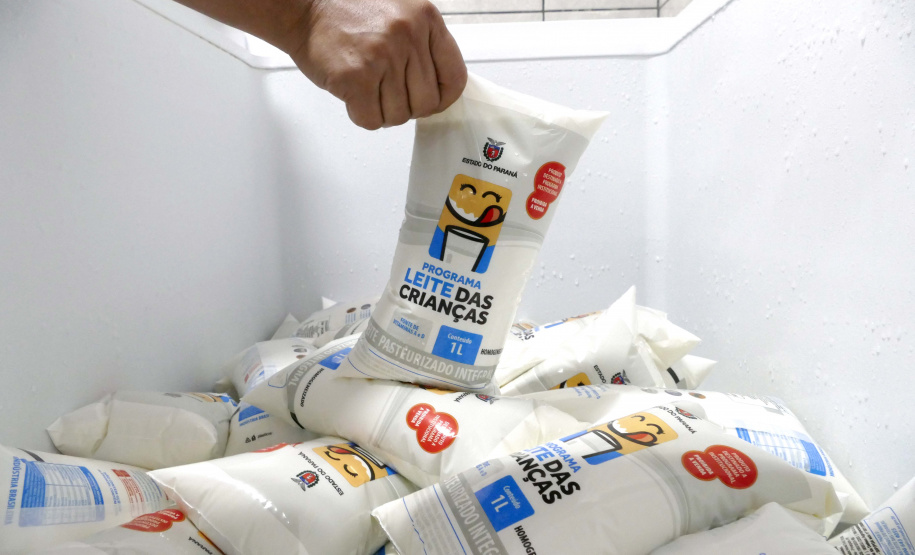 Em 2019, o Leite das Crianças completa 15 anos de atividade em Curitiba, que foi a última cidade a integrar o programa do Governo do Estado. Foto: Arnaldo Alves / AEN.