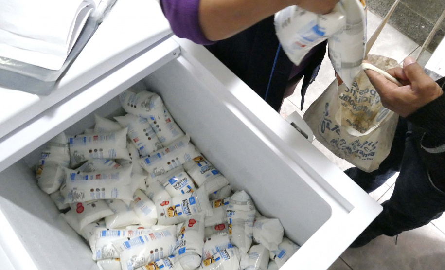 Em 2019, o Leite das Crianças completa 15 anos de atividade em Curitiba, que foi a última cidade a integrar o programa do Governo do Estado. Foto: Arnaldo Alves / AEN.