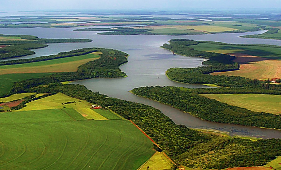 Bacias hidrográficas do Paraná abrigam belezas e potencial turístico.Foto: Denis Ferreira Netto/SEDEST