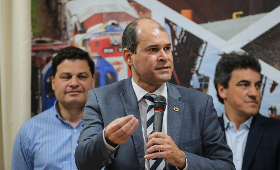 Na primeira reunião para apresentação do cronograma de atividades, o secretário de Estado da Infraestrutura e Logística, Sandro Alex, explicou que o objetivo dos grupos de trabalho do Governo do Estado e da União é garantir uma modelagem moderna de concessão.