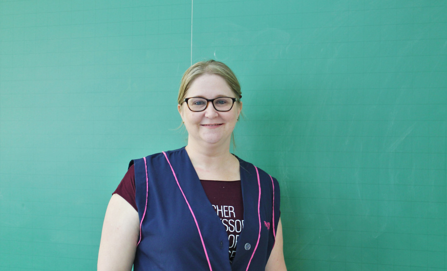 Também não se pode negar que a tecnologia é grande aliada no processo de ensino e aprendizagem da Língua Inglesa