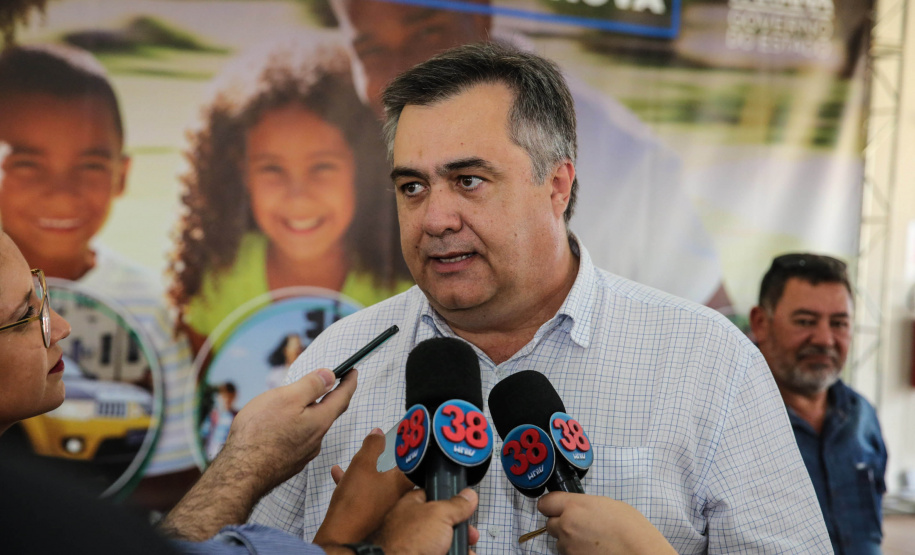 O Governador Carlos Massa Ratinho Júnior lança nesta quinta-feira (28),  o Programa Vida Nova Paraná em Jandaia do Sul.  E também anuncia  recursos e ações nas áreas da saúde, desenvolvimento urbano e sinalização viária, além de entrega de ambulância e de viatura para a Polícia Militar. Secretario de Saude, Beto Preto.Jandaia do Sul, 28/11/2019 -  Foto: Geraldo Bubniak/AEN