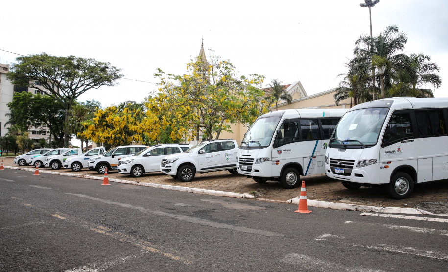 O Governador Carlos Massa Ratinho Júnior lança nesta quinta-feira (28),  o Programa Vida Nova Paraná em Jandaia do Sul.  E também anuncia  recursos e ações nas áreas da saúde, desenvolvimento urbano e sinalização viária, além de entrega de ambulância e de viatura para a Polícia Militar.Jandaia do Sul, 28/11/2019 -  Foto: Geraldo Bubniak/AEN