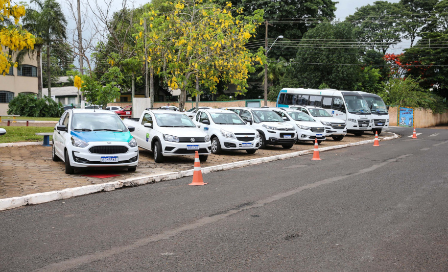 O Governador Carlos Massa Ratinho Júnior lança nesta quinta-feira (28),  o Programa Vida Nova Paraná em Jandaia do Sul.  E também anuncia  recursos e ações nas áreas da saúde, desenvolvimento urbano e sinalização viária, além de entrega de ambulância e de viatura para a Polícia Militar.Jandaia do Sul, 28/11/2019 -  Foto: Geraldo Bubniak/AEN