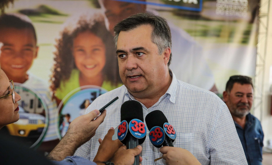 O Governador Carlos Massa Ratinho Júnior lança nesta quinta-feira (28),  o Programa Vida Nova Paraná em Jandaia do Sul.  E também anuncia  recursos e ações nas áreas da saúde, desenvolvimento urbano e sinalização viária, além de entrega de ambulância e de viatura para a Polícia Militar. Secretario de Saude, Beto Preto.Jandaia do Sul, 28/11/2019 -  Foto: Geraldo Bubniak/AEN