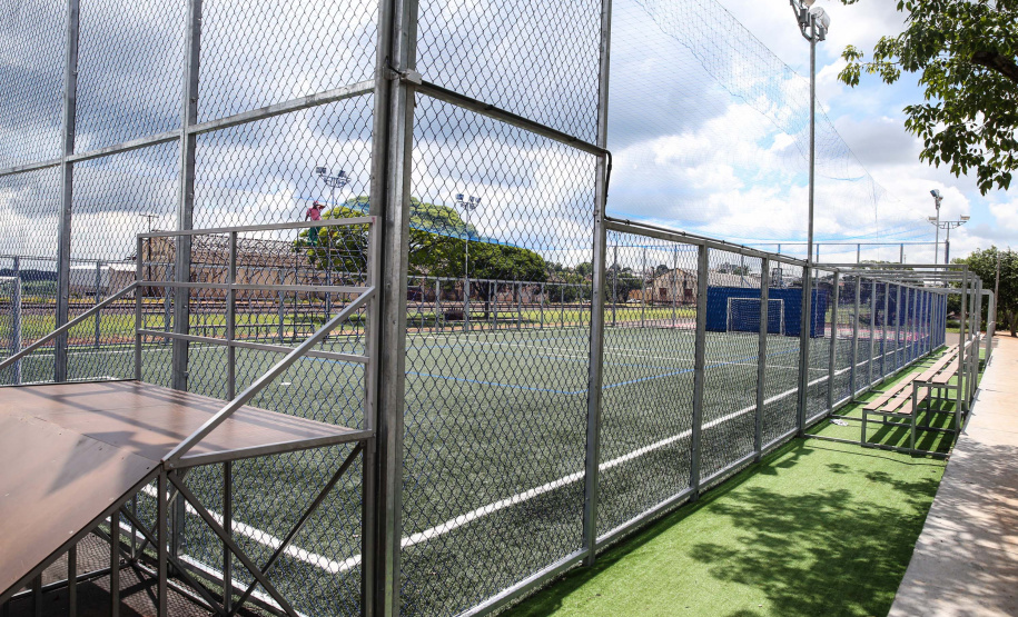 O Governador Carlos Massa Ratinho Júnior lança nesta quinta-feira (28),  o Programa Vida Nova Paraná em Jandaia do Sul.  E também anuncia  recursos e ações nas áreas da saúde, desenvolvimento urbano e sinalização viária, além de entrega de ambulância e de viatura para a Polícia Militar.Jandaia do Sul, 28/11/2019 -  Foto: Geraldo Bubniak/AEN