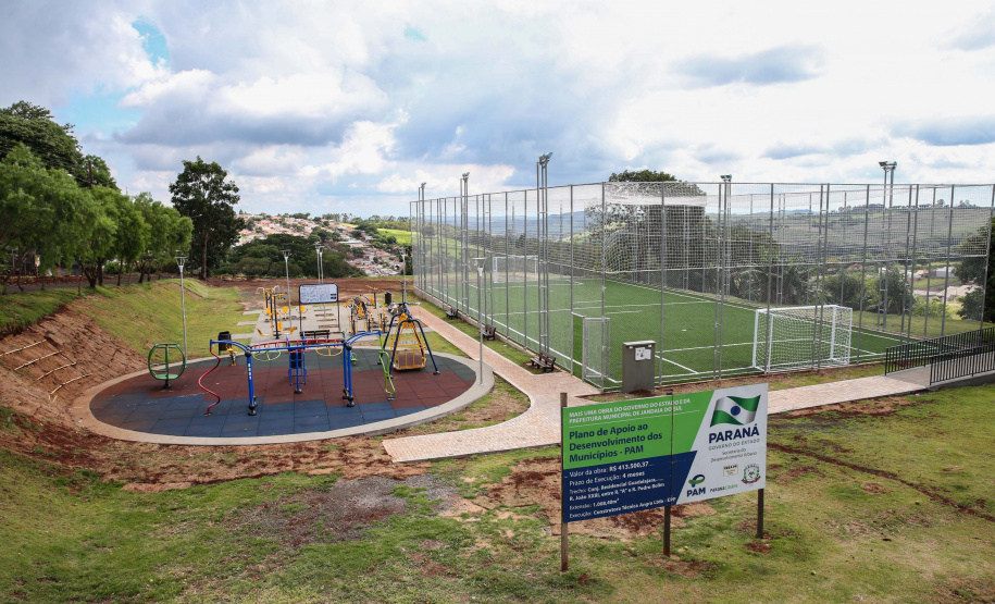 O Governador Carlos Massa Ratinho Júnior entrega  nesta quinta-feira (28),  o Meu Campinho em Jandaia do Sul.   Jandaia do Sul, 28/11/2019 -  Foto: Geraldo Bubniak/AEN
