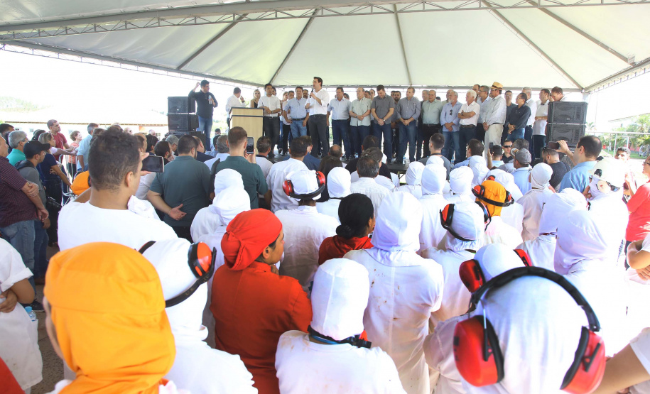 O município de Rondon, no Noroeste do Paraná, está ganhando novas vagas de emprego com a retomada de atividades da unidade local do frigorífico Averama