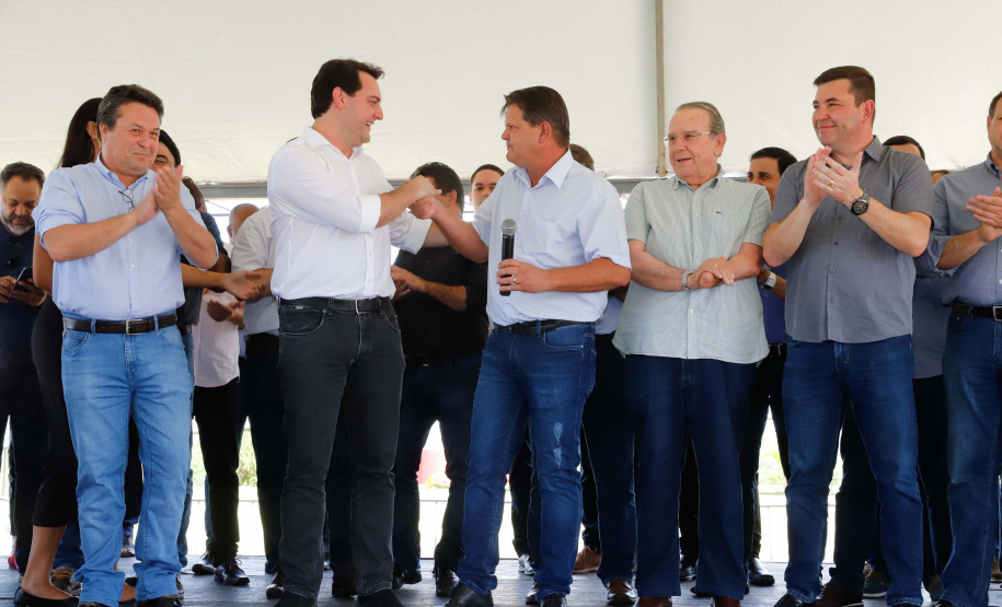 O município de Rondon, no Noroeste do Paraná, está ganhando novas vagas de emprego com a retomada de atividades da unidade local do frigorífico Averama