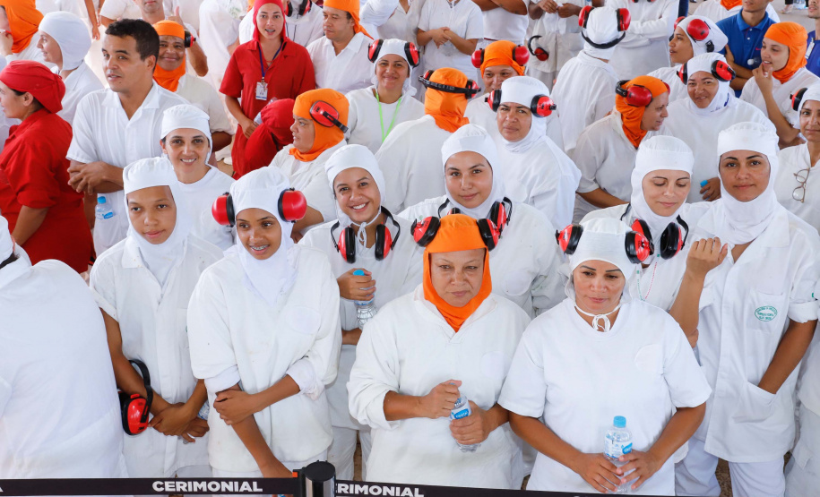 O município de Rondon, no Noroeste do Paraná, está ganhando novas vagas de emprego com a retomada de atividades da unidade local do frigorífico Averama