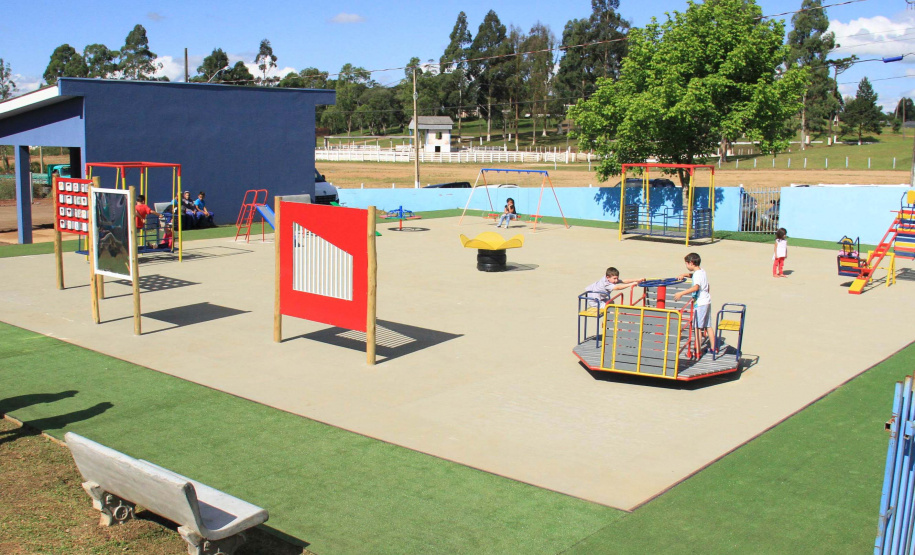 O secretário estadual do Desenvolvimento Urbano e de Obras Públicas, João Carlos Ortega, participou neste fim de semana da inauguração de ampliação de mais de 500 m2 de obras do antigo Centro de Convivência de Idosos. Foto: Gustavo Pontes/SEDU