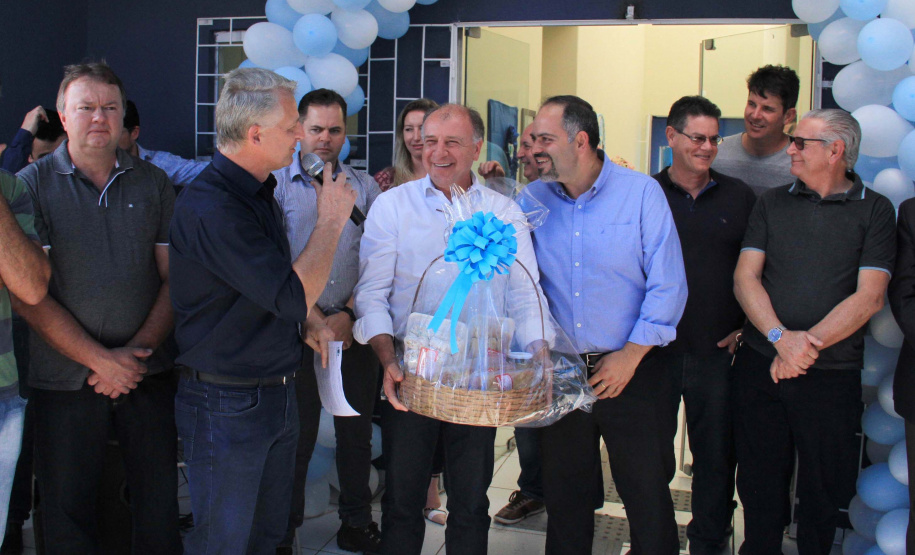 O secretário estadual do Desenvolvimento Urbano e de Obras Públicas, João Carlos Ortega, participou neste fim de semana da inauguração de ampliação de mais de 500 m2 de obras do antigo Centro de Convivência de Idosos. Foto: Gustavo Pontes/SEDU