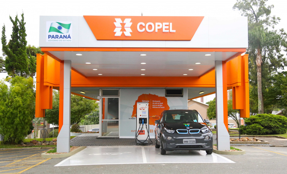 Copel publica norma para recarga de veículos elétricos