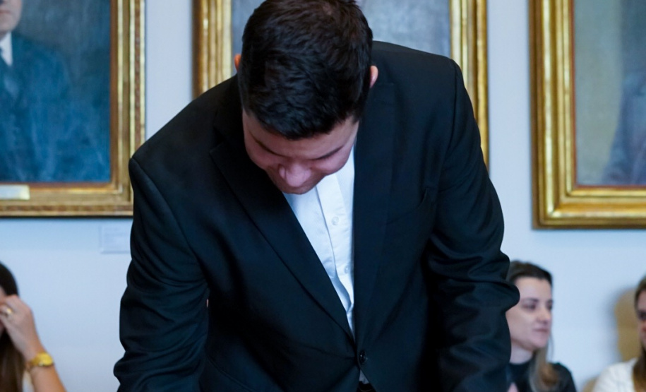 O Governo do Estado conclui esta semana a rodada de autorizações para liberação de recursos do programa Paraná Mais Cidades, que começou há cerca de dois meses. Coordenado pela Casa Civil, o programa é uma parceria entre o Governo e a Assembleia Legislativa e conta com R$ 351 milhões, provenientes do Tesouro Estadual e da devolução do exercício orçamentário do Legislativo. Foto: Guilherme Flores/Casa Civil