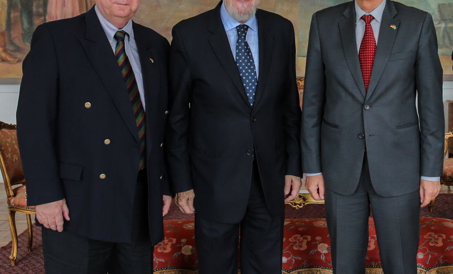 O vice governador Darci Piana recebe nesta terça-feira (3), o embaixador da Alemanha no Brasil, Georg Witschel no Palácio Iguaçu.   Curitiba, 03/12/2019 -  Foto: Geraldo Bubniak/AEN