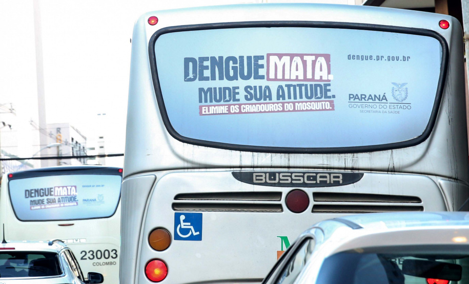 Principal criadouro do mosquito da dengue está nos domicílios. Foto: Geraldo Bubniak/AEN