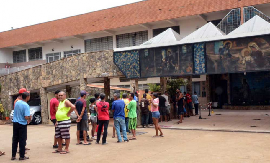 Representantes da Superintendência Geral de Diálogo e Interação Social (Sudis) visitaram nesta terça-feira (3), em Maringá, entidades carentes com o objetivo de fortalecer e atender as demandas de todos os setores da sociedade, principalmente dos mais necessitatos. Foto: Nelson/SUDIS