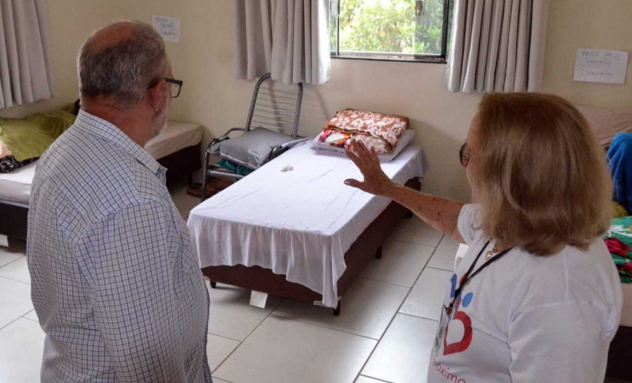 Representantes da Superintendência Geral de Diálogo e Interação Social (Sudis) visitaram nesta terça-feira (3), em Maringá, entidades carentes com o objetivo de fortalecer e atender as demandas de todos os setores da sociedade, principalmente dos mais necessitatos. Foto: Nelson/SUDIS