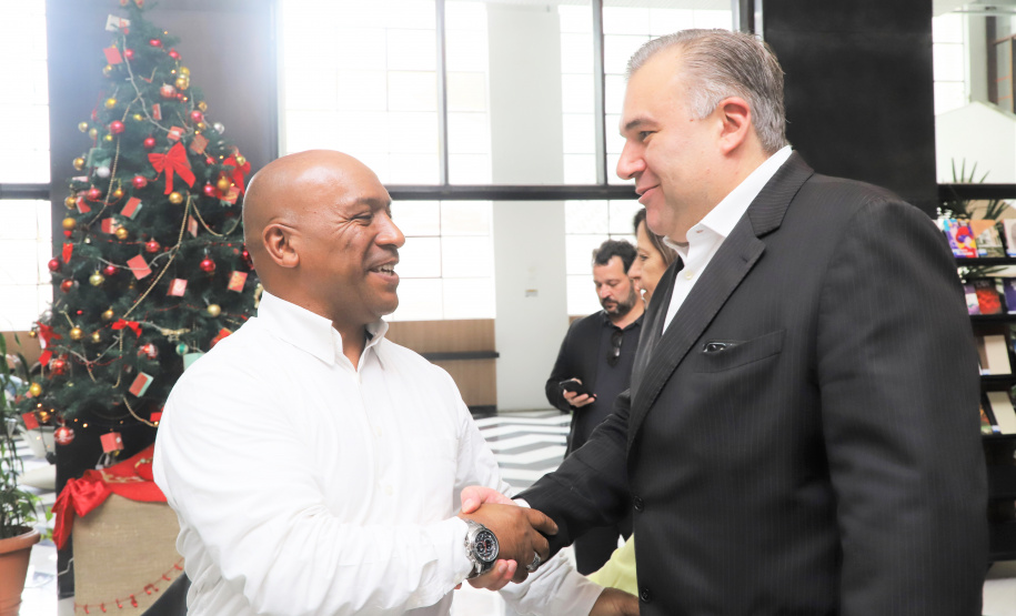 Foi aberta nesta terça-feira (03), na Biblioteca Púbica do Paraná, em Curitiba, a programação que marca o Dia Internacional dos Direitos Humanos, celebrado em 10 de dezembro. Nessa data, em 1948, a Assembleia Geral das Nações Unidas oficializou, em Paris, a Declaração Universal que este ano completa 71 anos. Foto:SEJUF
