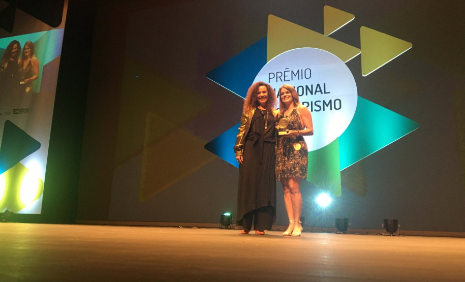 Na Semana Nacional do Turismo, o Paraná concorreu com projetos selecionados entre as Iniciativas de Destaque do Prêmio Nacional de Turismo. Ações de Foz do Iguaçu e de Guarapuava foram selecionadas entre mais de trezentos inscritos. A cerimônia de premiação aconteceui nesta quarta feira (04) em Belo Horizonte (MG).Foto: Edson Thomaz