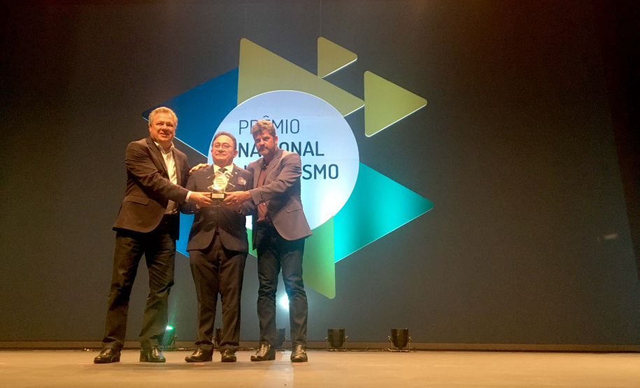 Na Semana Nacional do Turismo, o Paraná concorreu com projetos selecionados entre as Iniciativas de Destaque do Prêmio Nacional de Turismo. Ações de Foz do Iguaçu e de Guarapuava foram selecionadas entre mais de trezentos inscritos. A cerimônia de premiação aconteceui nesta quarta feira (04) em Belo Horizonte (MG).Foto: Edson Thomaz