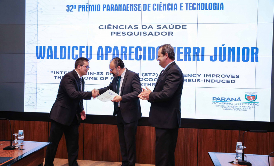 Entrega do 32º Prêmio Paranaense de Ciência e Tecnologia no Palácio Iguaçu. Curitiba, 04/12/2019 - Foto: Geraldo Bubniak/AEN