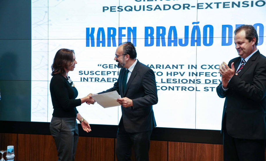 Entrega do 32º Prêmio Paranaense de Ciência e Tecnologia no Palácio Iguaçu. Curitiba, 04/12/2019 - Foto: Geraldo Bubniak/AEN