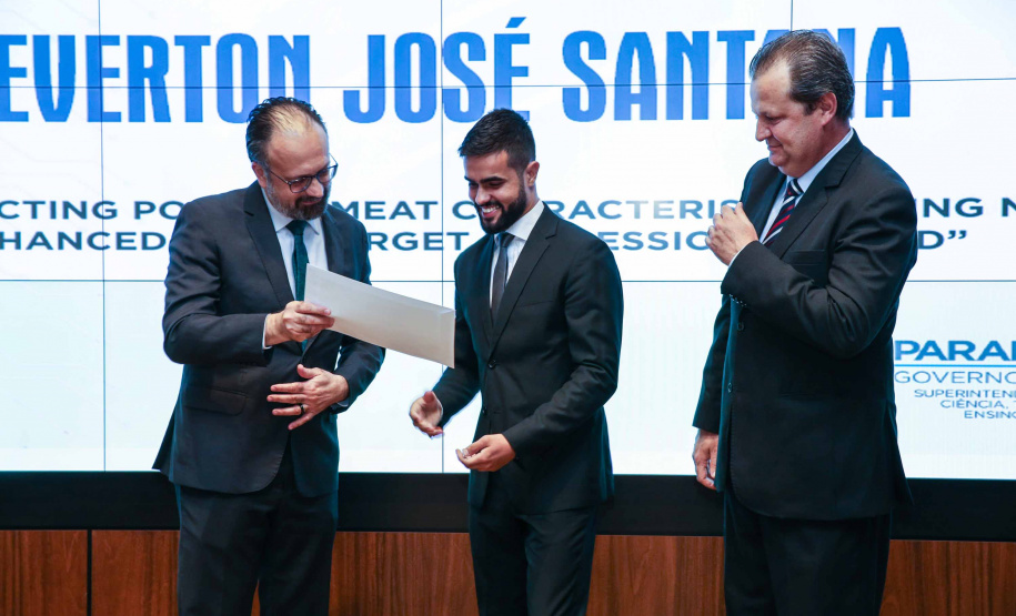 Entrega do 32º Prêmio Paranaense de Ciência e Tecnologia no Palácio Iguaçu. Curitiba, 04/12/2019 - Foto: Geraldo Bubniak/AEN