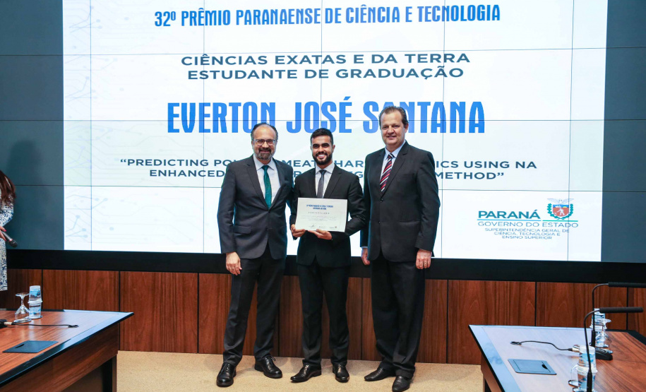Entrega do 32º Prêmio Paranaense de Ciência e Tecnologia no Palácio Iguaçu. Curitiba, 04/12/2019 - Foto: Geraldo Bubniak/AEN