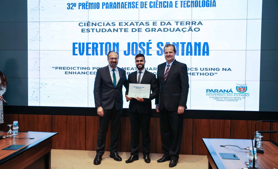 Entrega do 32º Prêmio Paranaense de Ciência e Tecnologia no Palácio Iguaçu. Curitiba, 04/12/2019 - Foto: Geraldo Bubniak/AEN