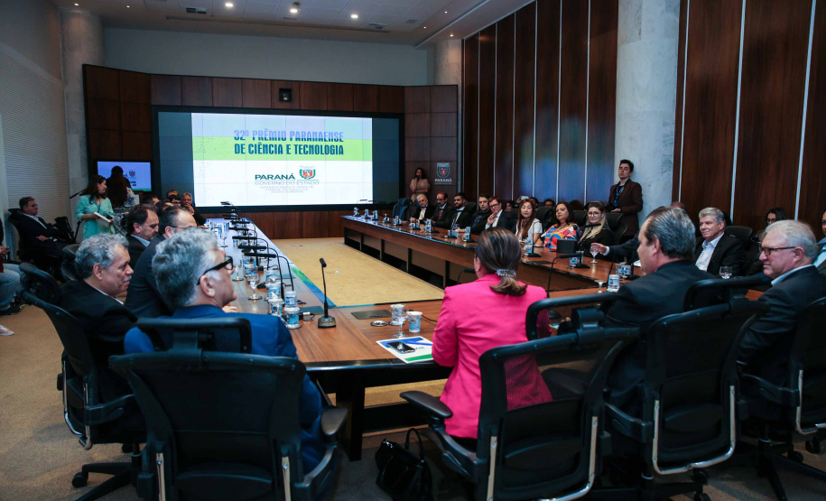 Entrega do 32º Prêmio Paranaense de Ciência e Tecnologia no Palácio Iguaçu. Curitiba, 04/12/2019 - Foto: Geraldo Bubniak/AEN