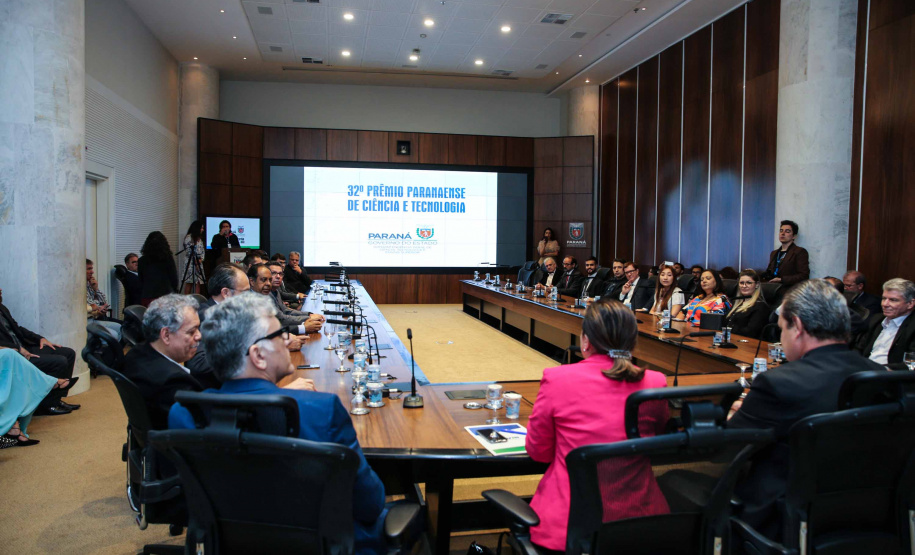 Entrega do 32º Prêmio Paranaense de Ciência e Tecnologia no Palácio Iguaçu. Curitiba, 04/12/2019 - Foto: Geraldo Bubniak/AEN