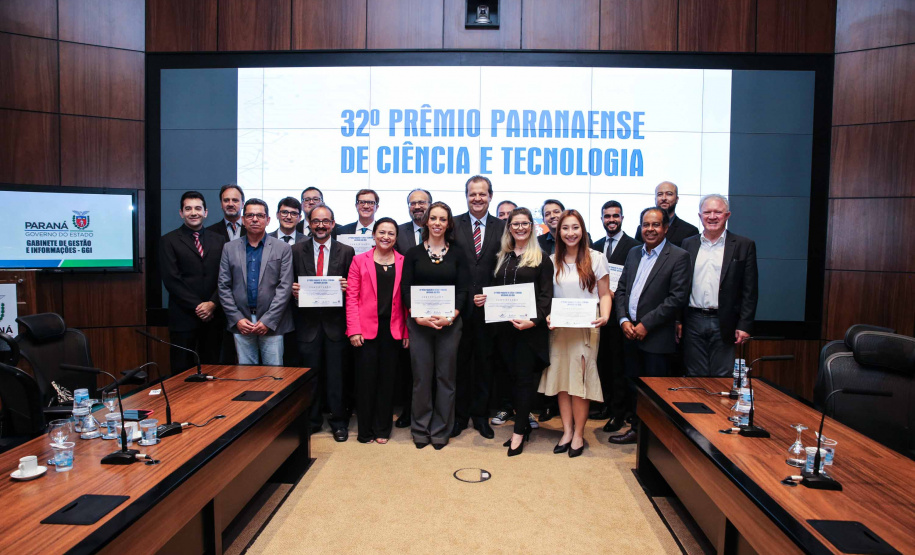 Entrega do 32º Prêmio Paranaense de Ciência e Tecnologia no Palácio Iguaçu. Curitiba, 04/12/2019 - Foto: Geraldo Bubniak/AEN