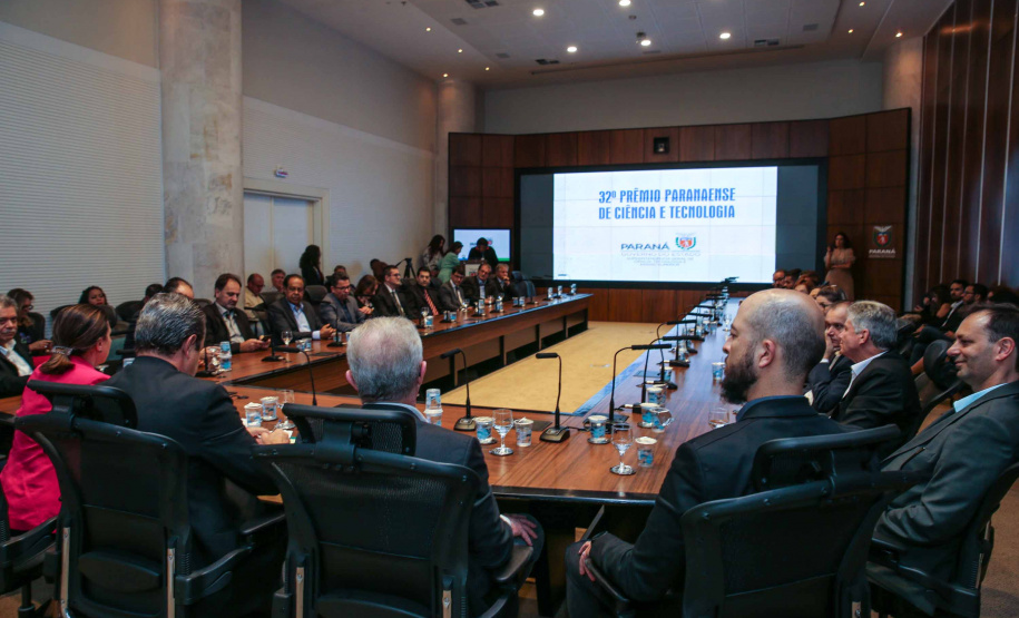 Entrega do 32º Prêmio Paranaense de Ciência e Tecnologia no Palácio Iguaçu. Curitiba, 04/12/2019 - Foto: Geraldo Bubniak/AEN