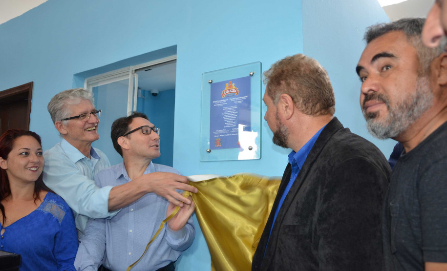 O secretário estadual da Agricultura e do Abastecimento, Norberto Ortigara, participou nesta quinta-feira (05) da inauguração do Armazém da Família em Campo Magro. Esta é a décima unidade implantada na Região Metropolitana de Curitiba, viabilizada por meio de parceria entre a Prefeitura da Capital, responsável pelo programa, e o município.Foto:SEAB