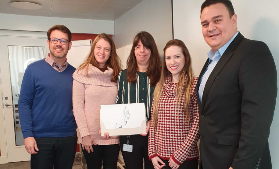 Representantes do Governo do Paraná começaram a capacitação oferecida pelo governo dinamarquês, em parceria com a Transparência Internacional e Canadá. Nesta primeira semana, o grupo conhece a administração pública da Dinamarca, considerado o país menos corrupto do mundo, e participa de workshops sobre transparência, integridade e combate à corrupção. O curso será concluído em 13 de dezembro. Foto:CGE