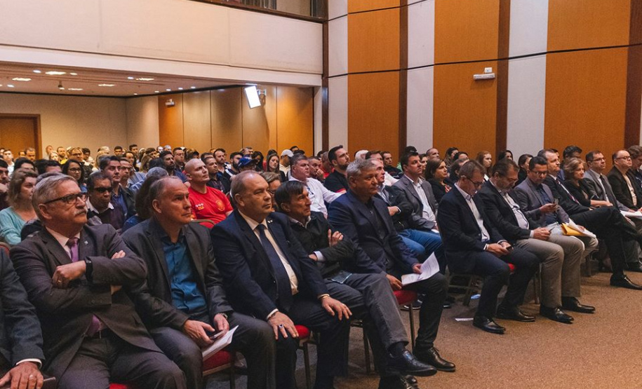 Seminário estadual reúne especialistas visando expansão da gestão esportiva. Foto: Esporte Paraná