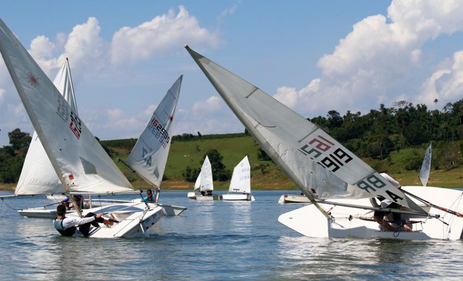 Os Jogos de Aventura e Natureza encerram a primeira edição com um balanço positivo. Mais de 20 mil atletas participaram das competições, realizadas em 26 municípios de diversas regiões do Estado. Além disso, oficinas e cursos levaram esporte às comunidades e escolas locais atendendo mais de 90 mil pessoas. Foto: Esporte Paraná