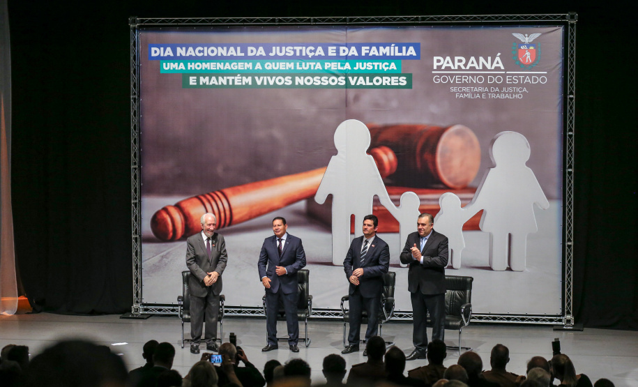 A Secretaria de Estado da Justiça, Família e Trabalho comemora o Dia Nacional da Justiça e da Família nesta sexta-feira (06), em Curitiba, com uma palestra do vice-presidente da República, Hamilton Mourão.  06/12/2019  -  Foto: Geraldo Bubniak/AEN