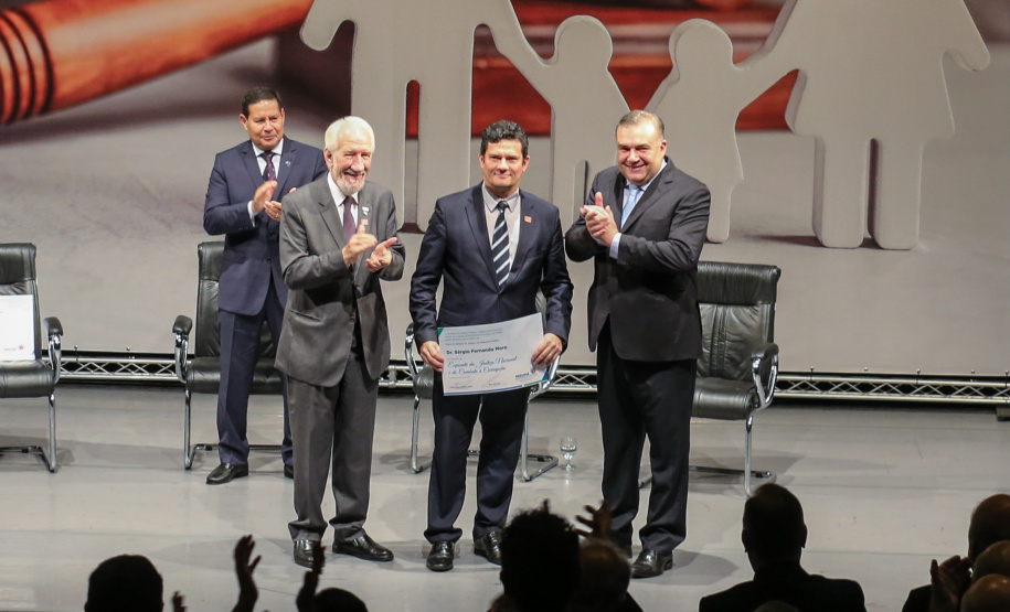 A Secretaria de Estado da Justiça, Família e Trabalho comemora o Dia Nacional da Justiça e da Família nesta sexta-feira (06), em Curitiba, com uma palestra do vice-presidente da República, Hamilton Mourão.  06/12/2019  -  Foto: Geraldo Bubniak/AEN