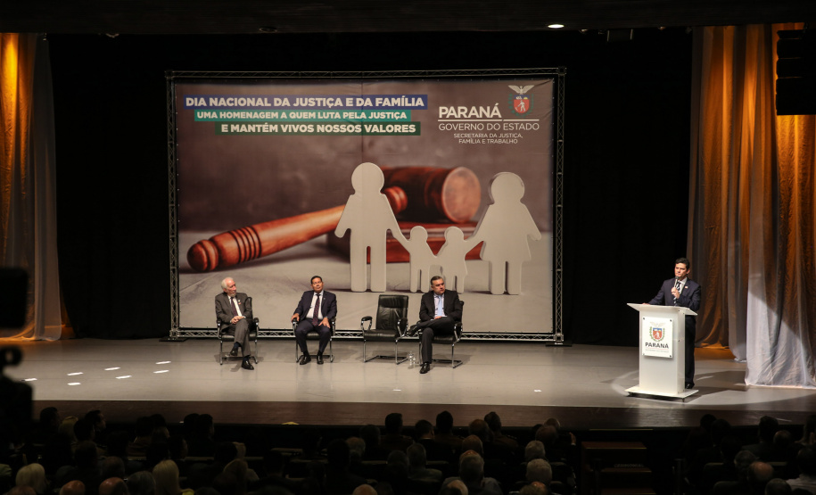 A Secretaria de Estado da Justiça, Família e Trabalho comemora o Dia Nacional da Justiça e da Família nesta sexta-feira (06), em Curitiba, com uma palestra do vice-presidente da República, Hamilton Mourão.  06/12/2019  -  Foto: Geraldo Bubniak/AEN