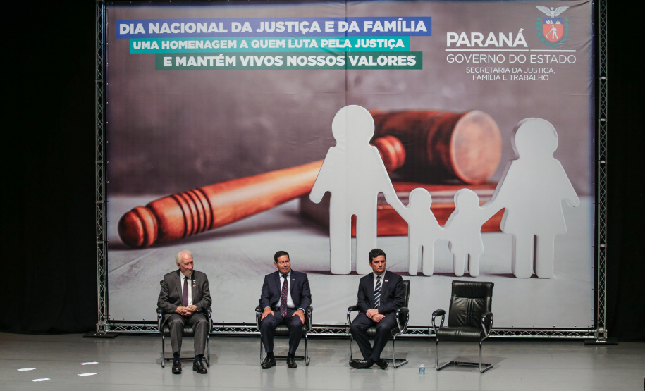 A Secretaria de Estado da Justiça, Família e Trabalho comemora o Dia Nacional da Justiça e da Família nesta sexta-feira (06), em Curitiba, com uma palestra do vice-presidente da República, Hamilton Mourão.  06/12/2019  -  Foto: Geraldo Bubniak/AEN