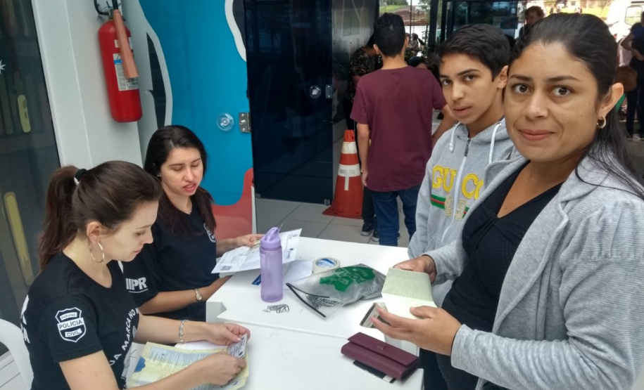 A feira de serviços Paraná Cidadão registrou cerca de 13 mil atendimentos em Cascavel. A ação ofereceu mais de 30 serviços, entre eles a emissão da carteira de identidade, carteira de trabalho e CPF. Foto: SEJUF