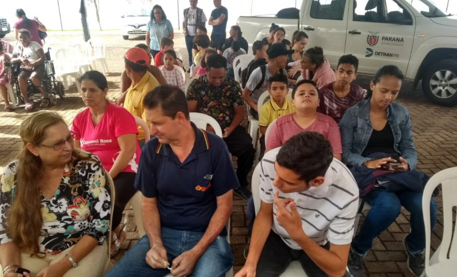 A feira de serviços Paraná Cidadão registrou cerca de 13 mil atendimentos em Cascavel. A ação ofereceu mais de 30 serviços, entre eles a emissão da carteira de identidade, carteira de trabalho e CPF. Foto: SEJUF