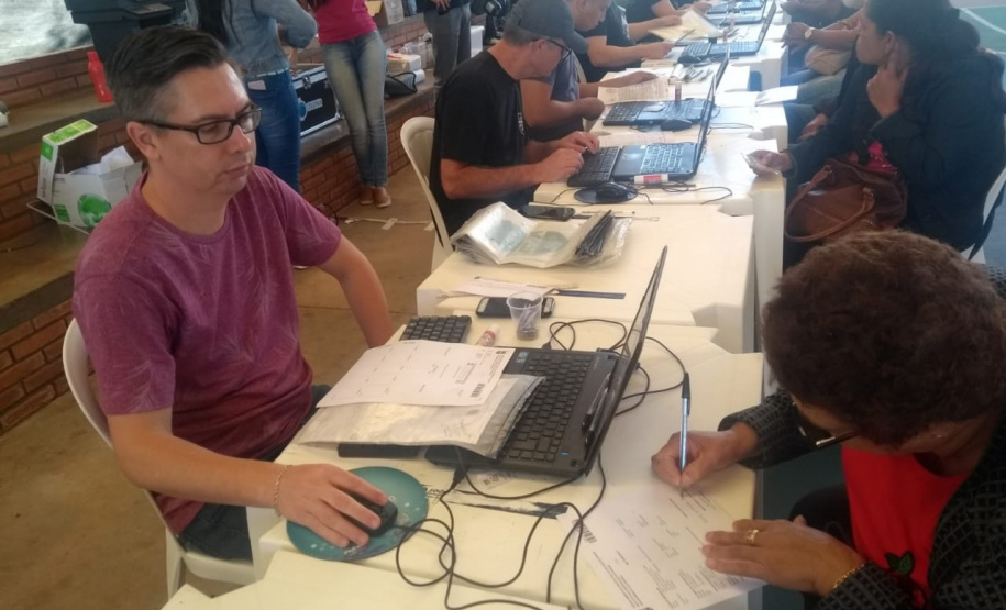 A feira de serviços Paraná Cidadão registrou cerca de 13 mil atendimentos em Cascavel. A ação ofereceu mais de 30 serviços, entre eles a emissão da carteira de identidade, carteira de trabalho e CPF. Foto: SEJUF