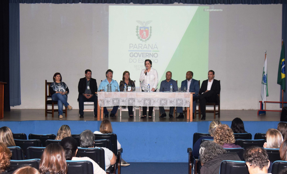 O alerta para o cuidado com o preenchimento de dados foi uma das instruções reforçadas aos profissionais da área da saúde que es reuniram sexta-feira (6), em Curitiba. Foi o quarto encontro macrorregional voltado ao tema: Atenção à Saúde da Mulher e da Criança: inovar para avançar, promovido pela secretaria de Estado da Saúde. Foto:SESA