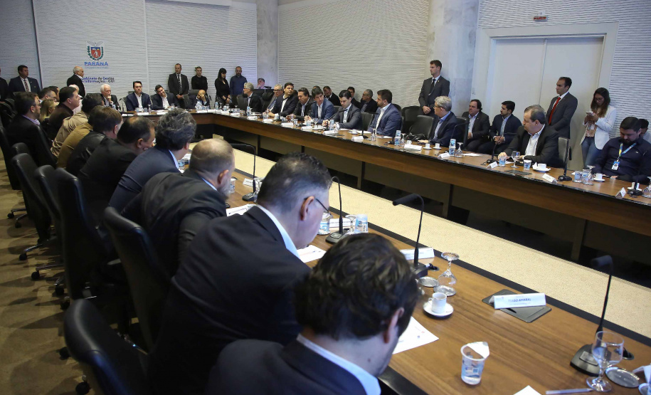 Governador Carlos Massa Ratinho Junior em reunião com os secretários. Curitiba,10/12/2019 Foto:Jaelson Lucas / AEN